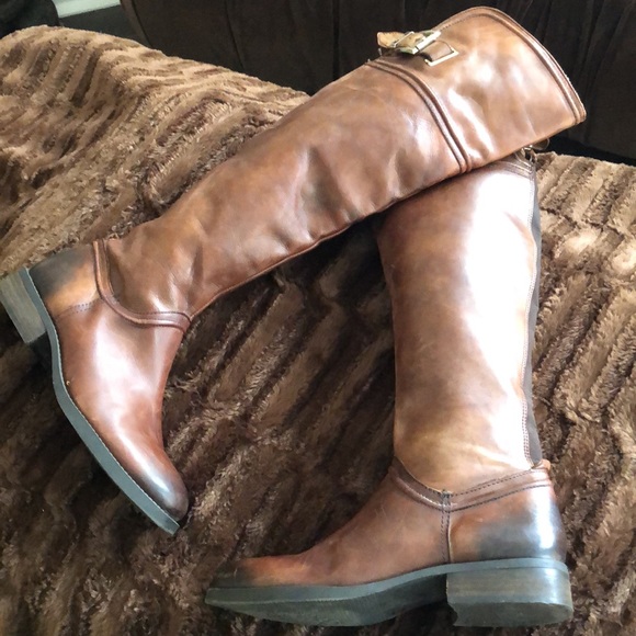VINCE CAMUTO OVER THE KNEE DISTRESSED LEATHER RIDING BOOTS - Picture 1 of 12
